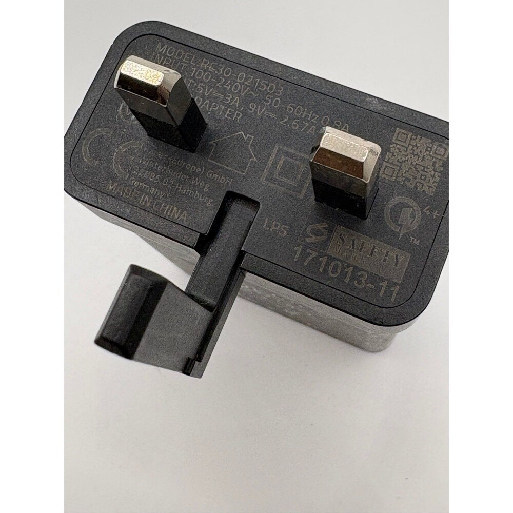 Razer USB-C Power Adapter (Model RC30-021503 - UK Plug Type)